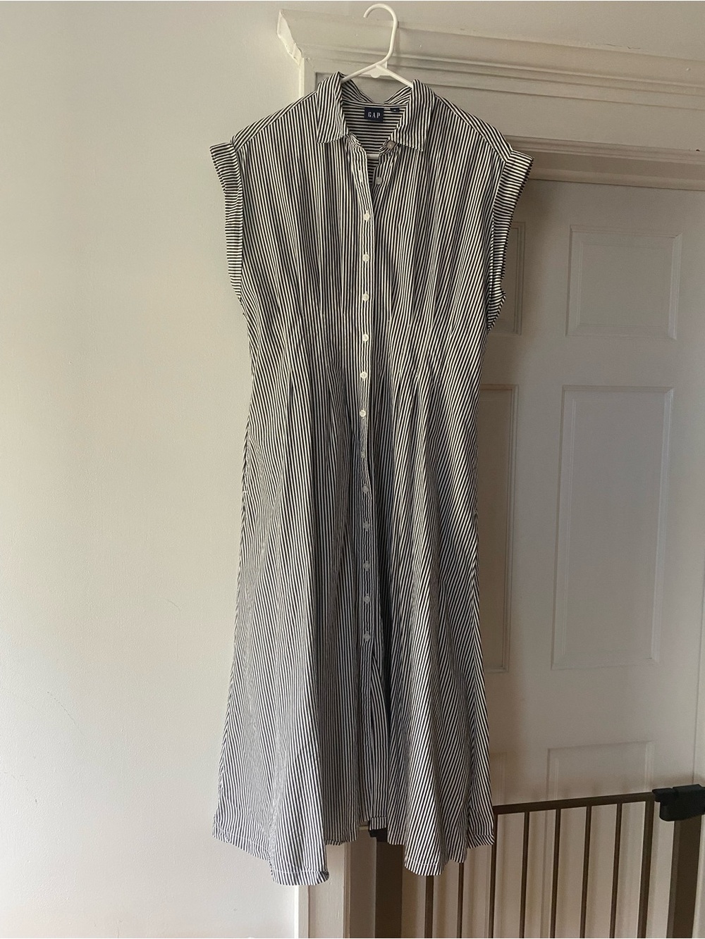 GAP Sleeveless Striped Midi Shirt Dress in Navy and White